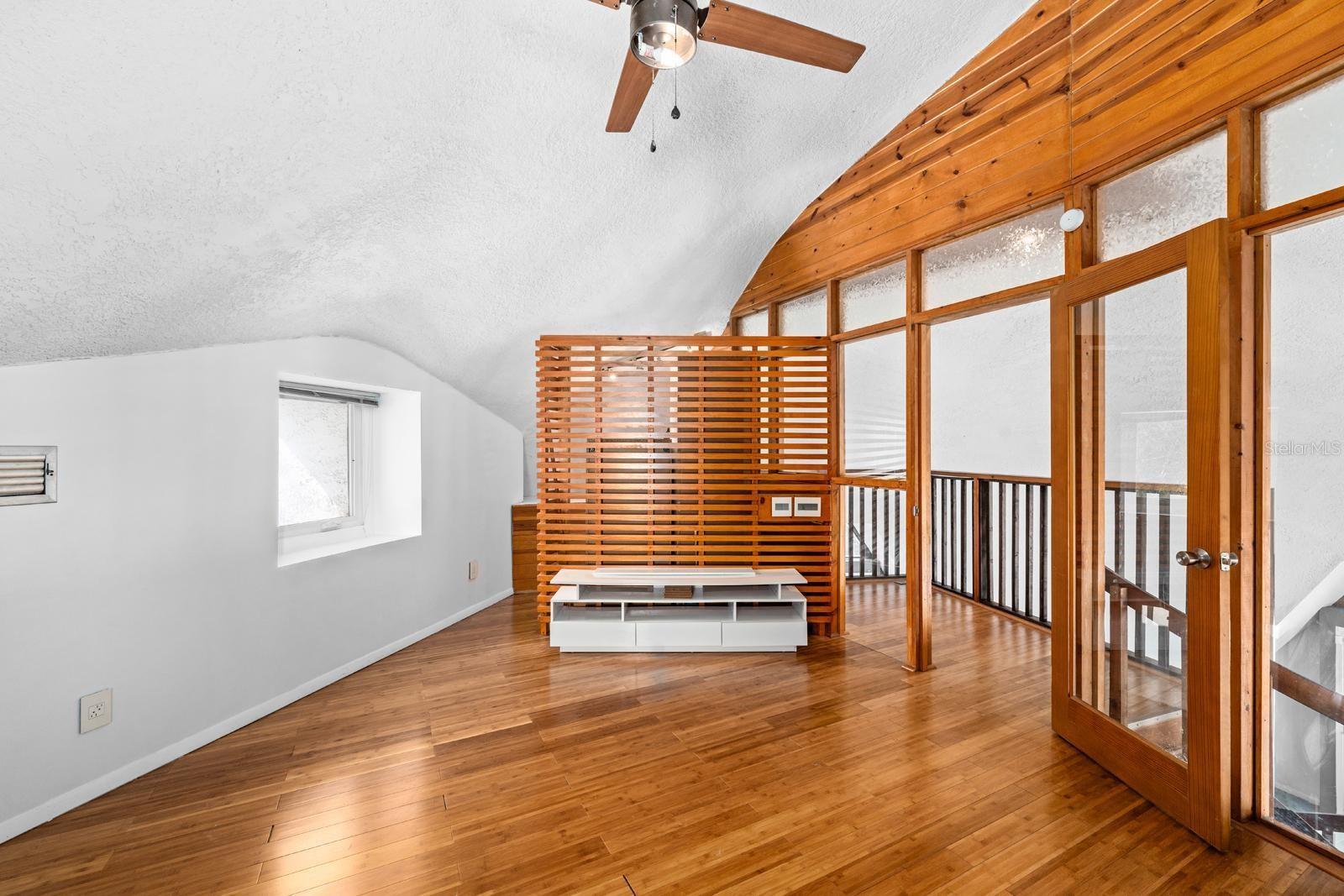 BROADWATER BAYVIEW ESTATE - Residential