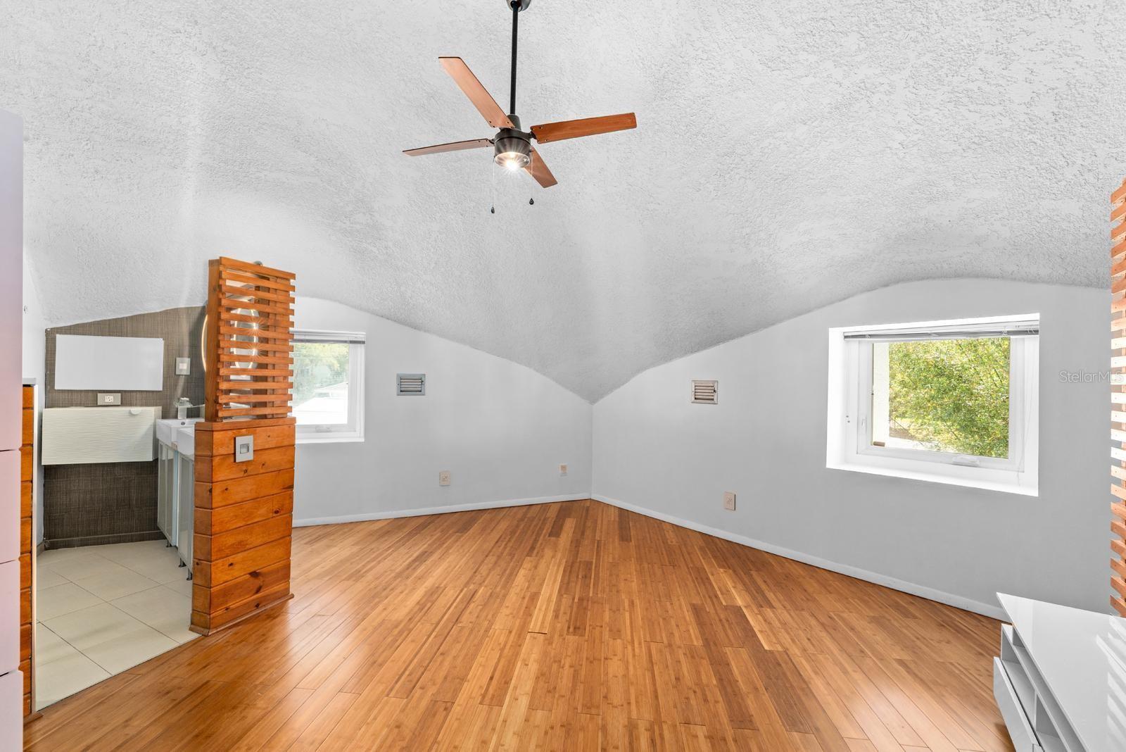 BROADWATER BAYVIEW ESTATE - Residential