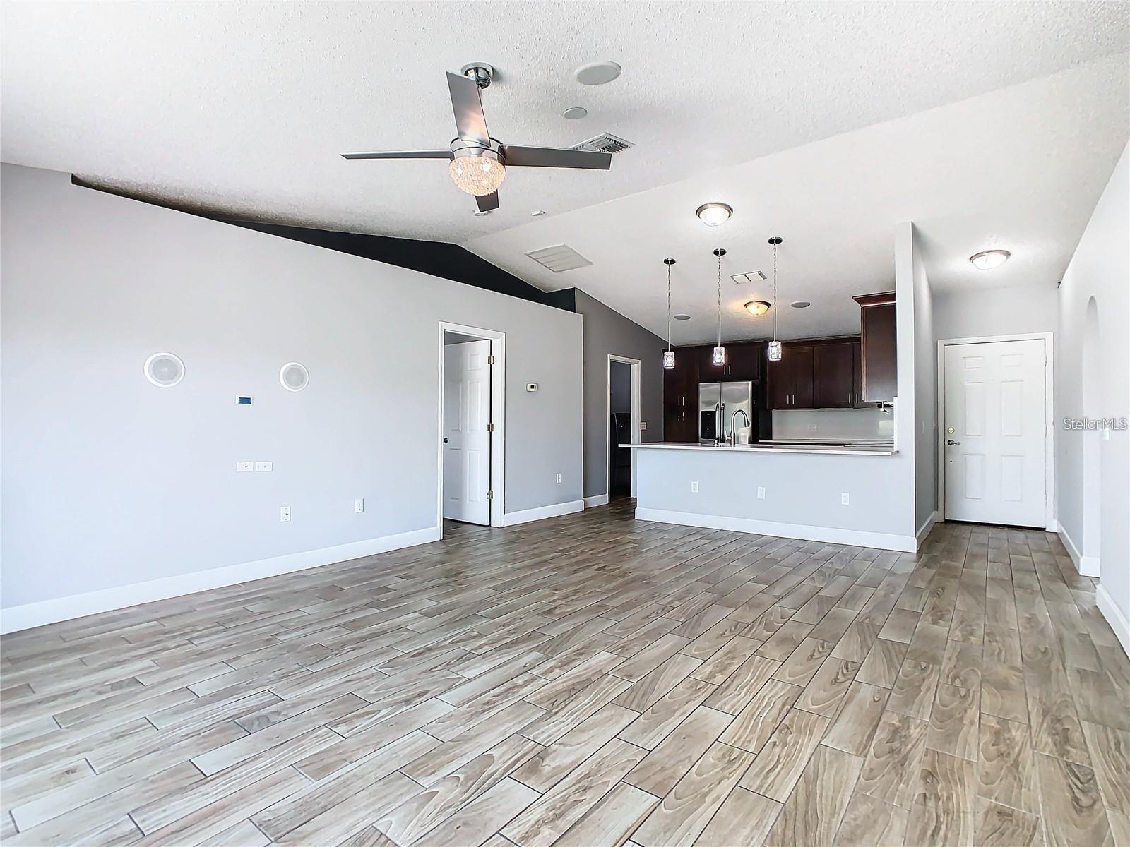 WINDMILL POINT UNIT 3B - Residential