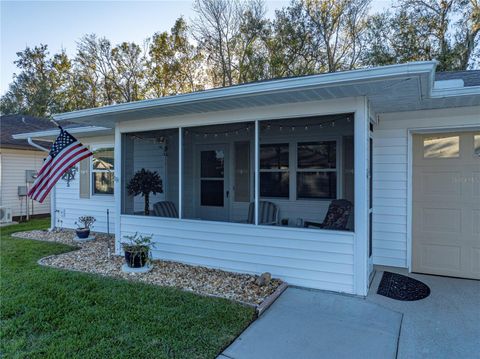 A home in LAKELAND