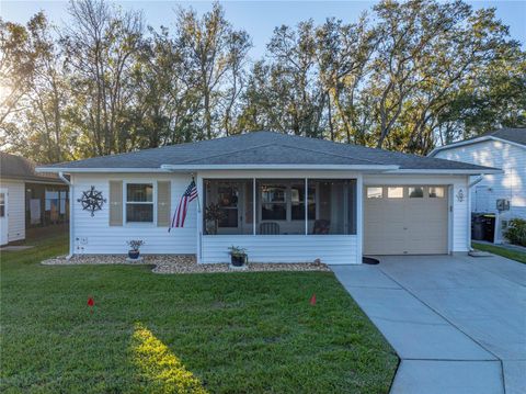 A home in LAKELAND