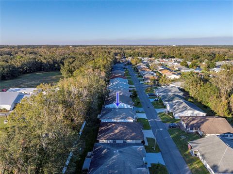 A home in LAKELAND