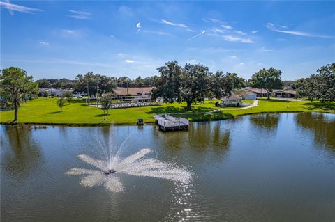 A home in LAKELAND