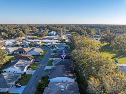 A home in LAKELAND