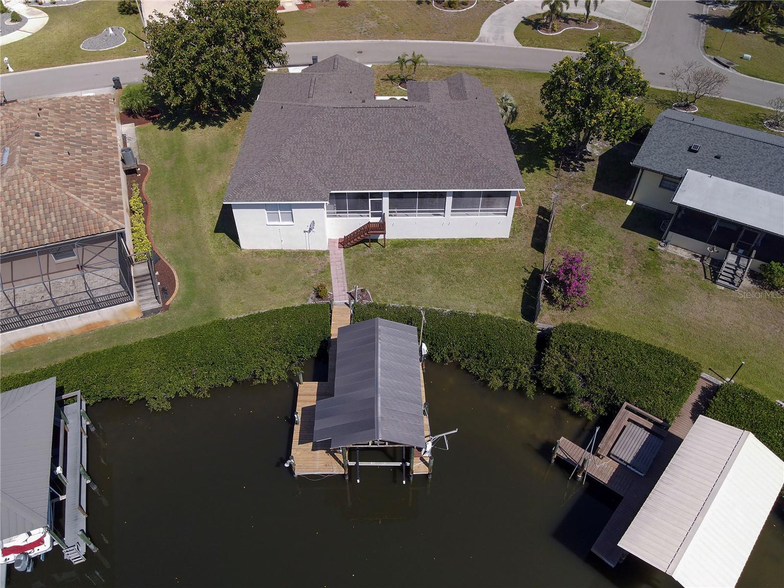 802 EAGLE LANE
