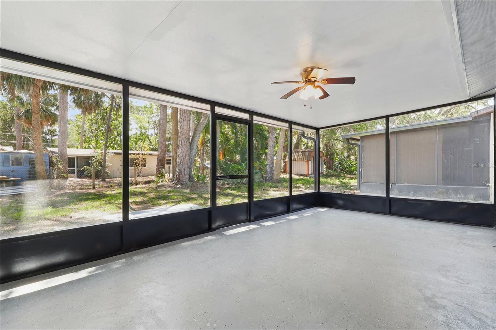 GULF COAST ESTATES - Residential