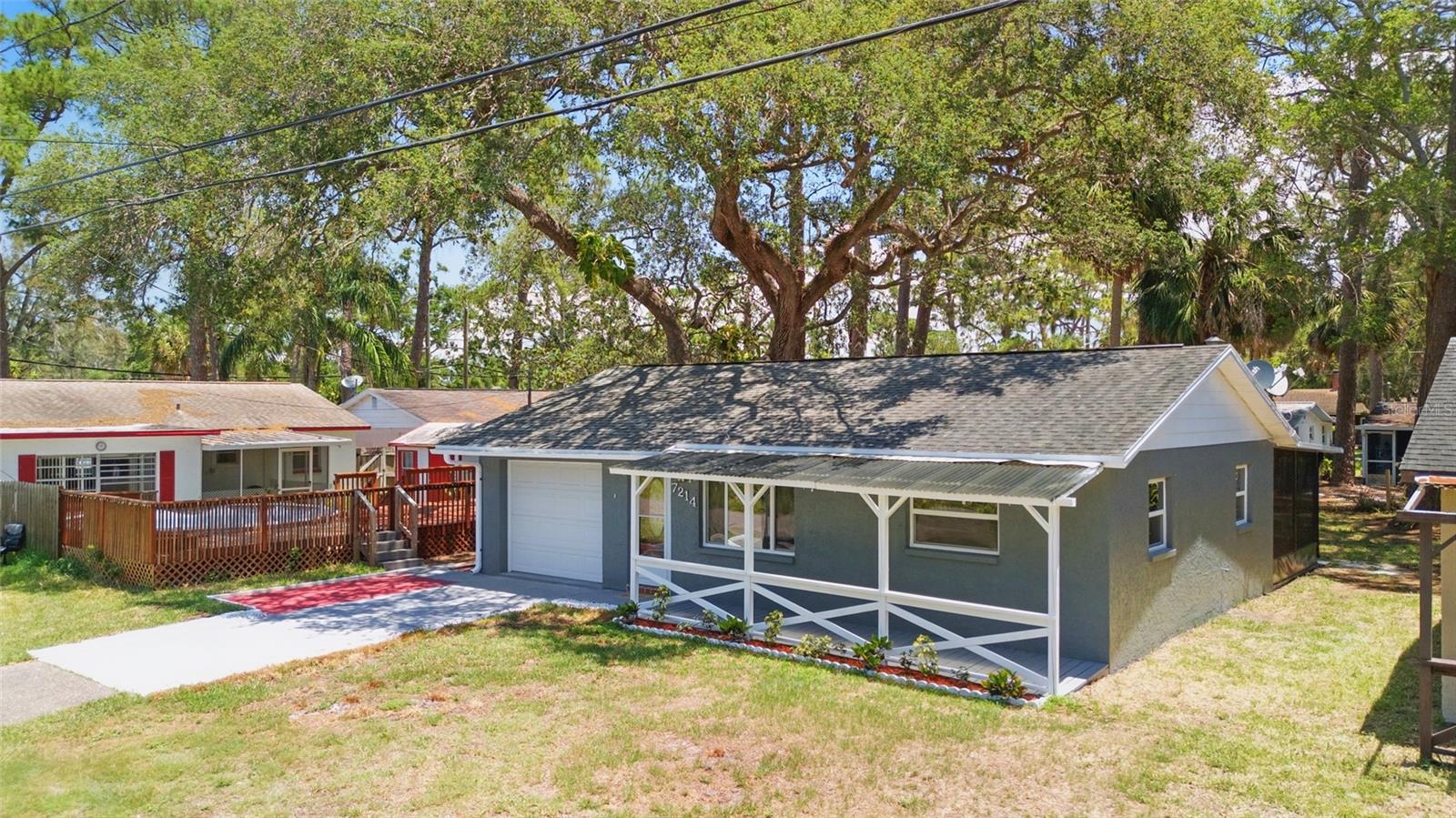 GULF COAST ESTATES - Residential