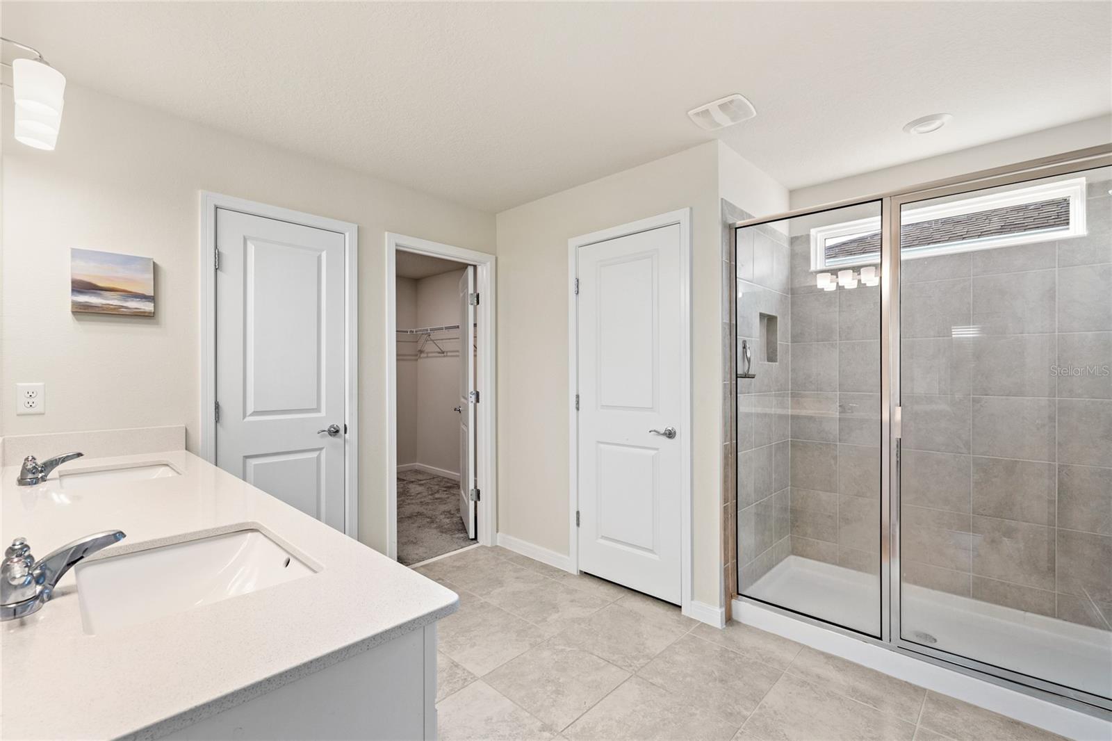 WINDING MDWS - Residential Lease