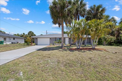 A home in PORT CHARLOTTE