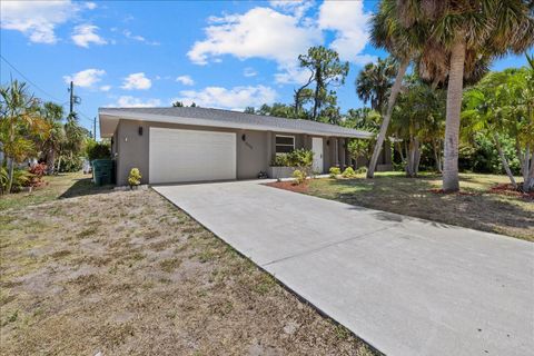 A home in PORT CHARLOTTE