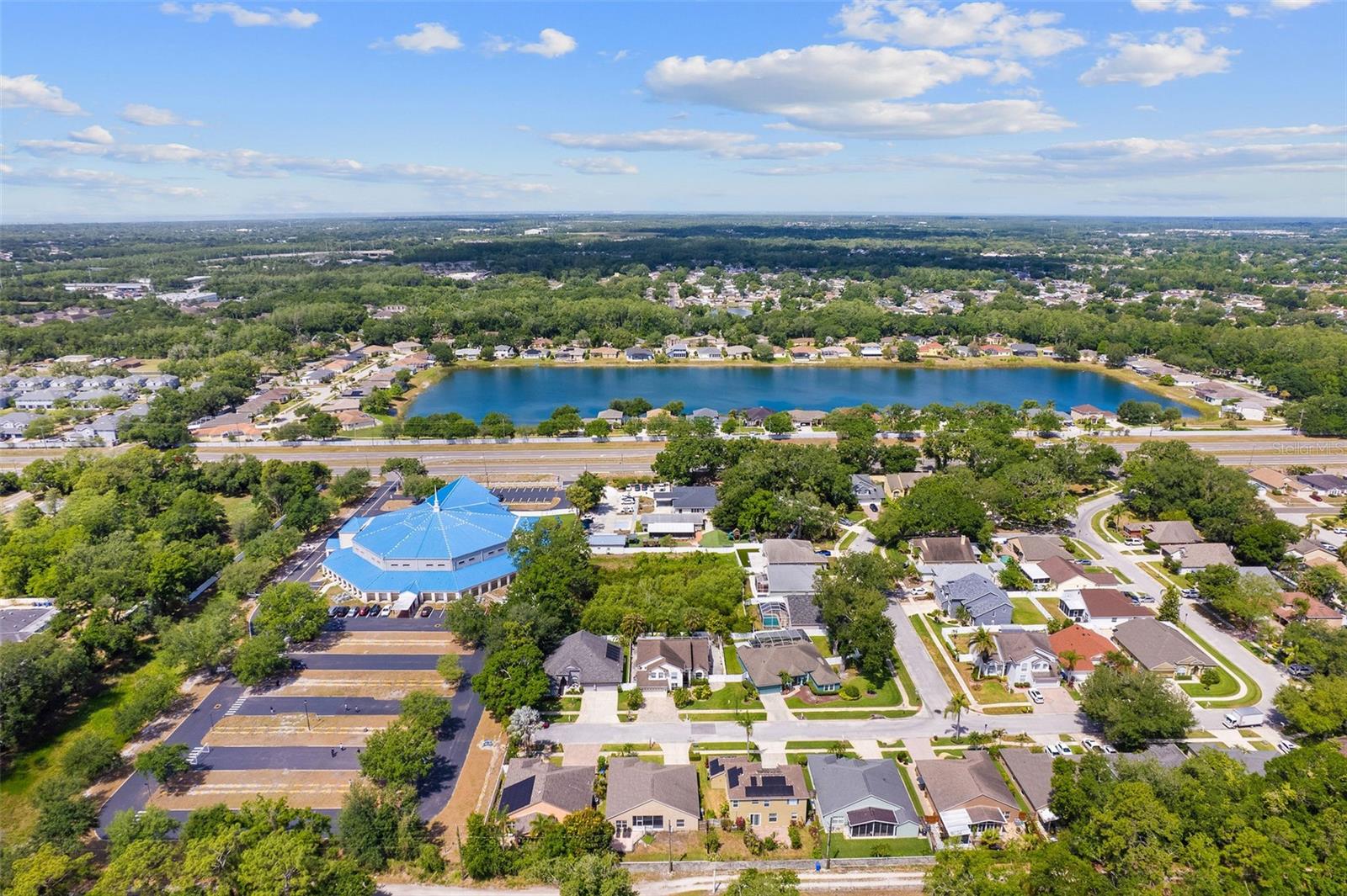 ARBOR RIDGE - Residential