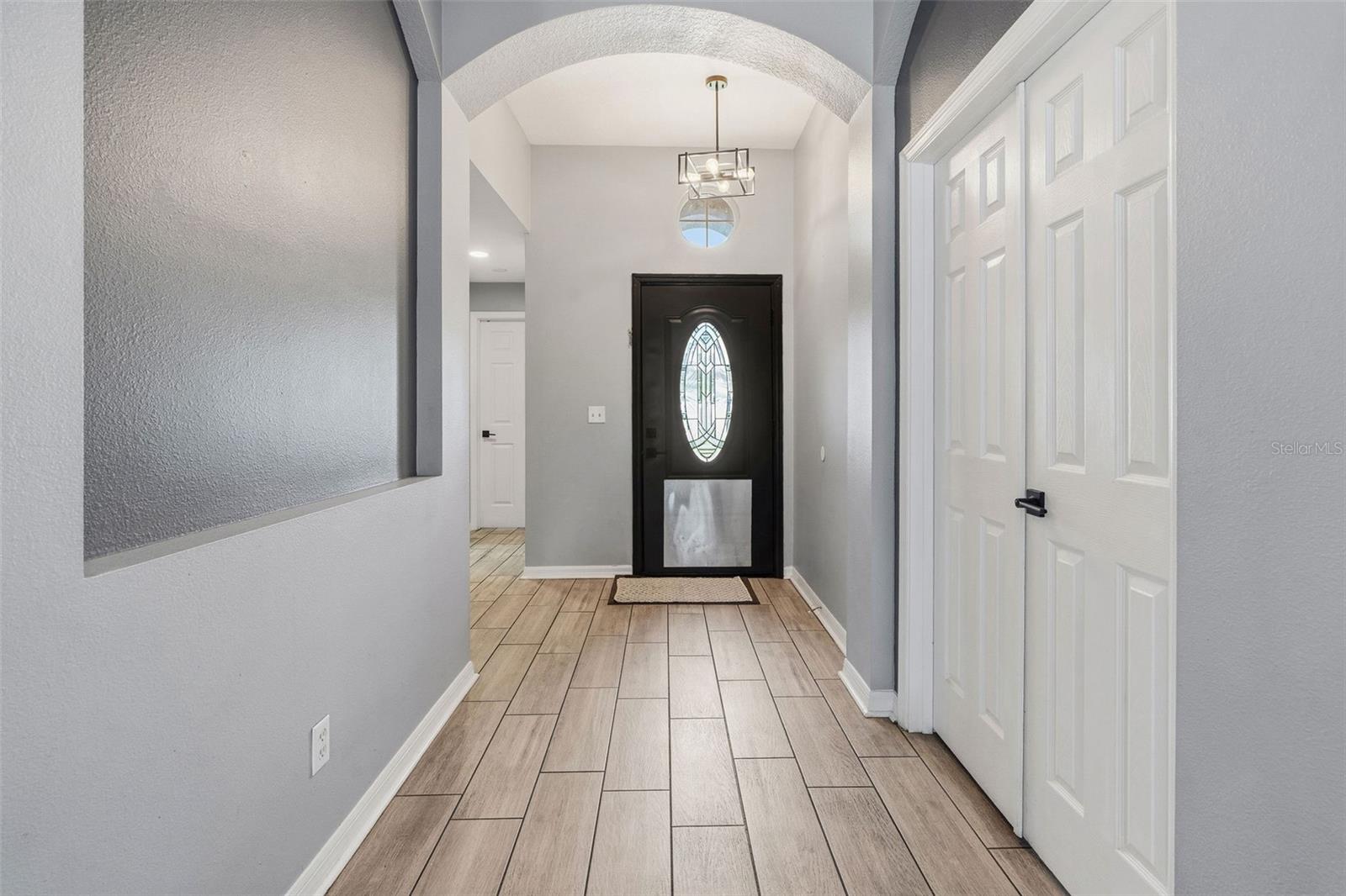 ARBOR RIDGE - Residential