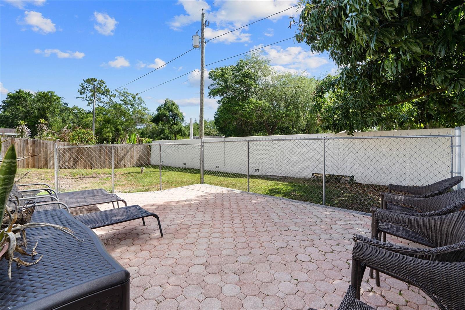 ARBOR RIDGE - Residential