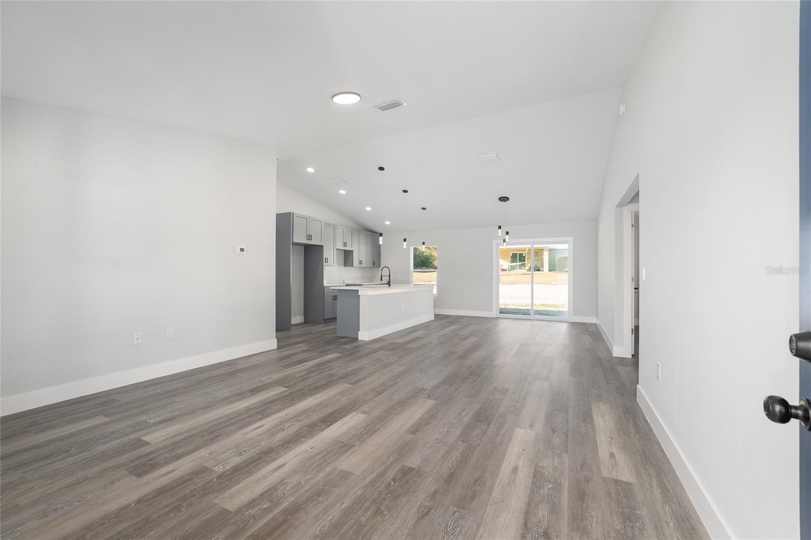 3101 NW BUENA VISTA ROAD