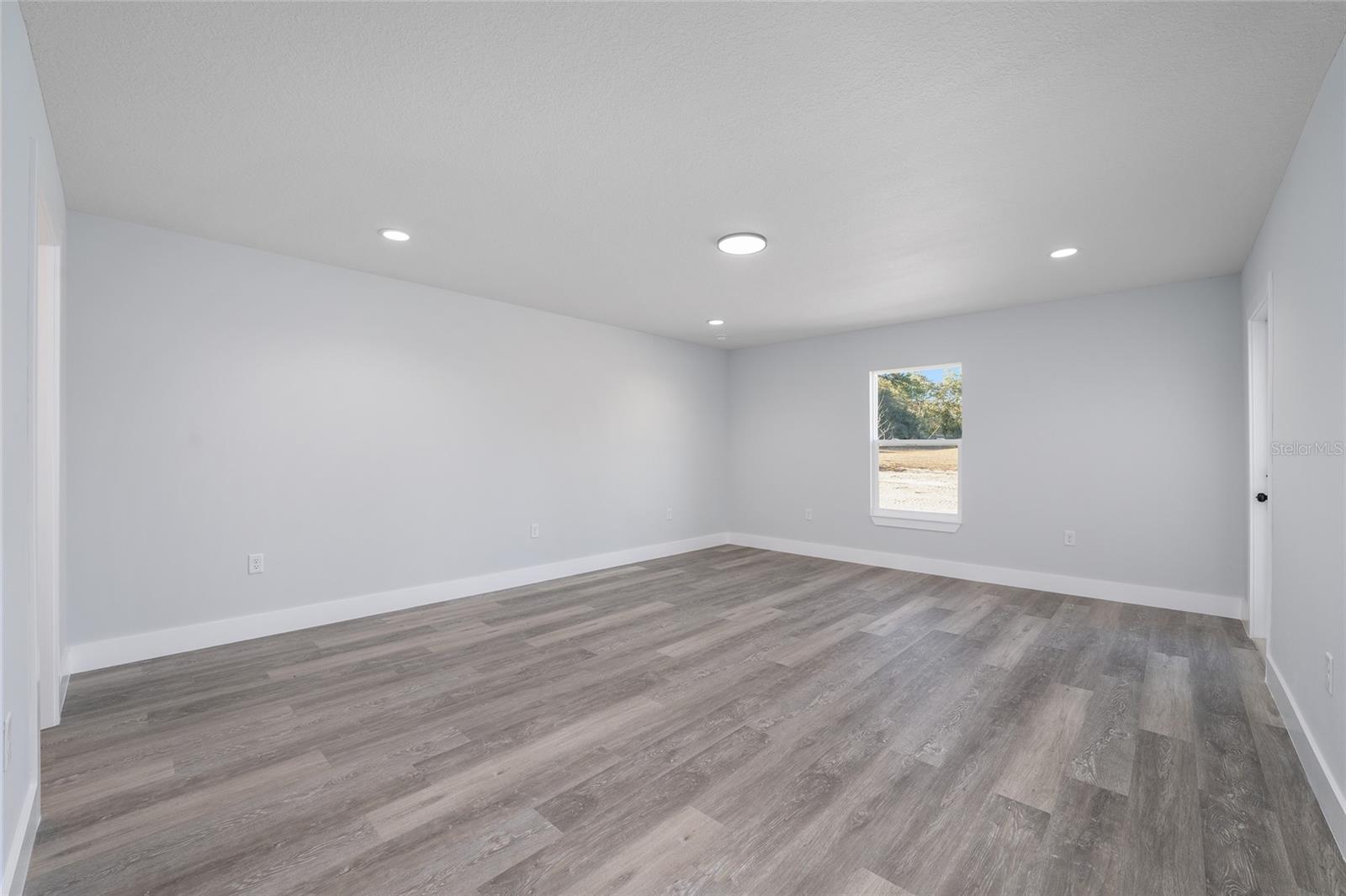 RAINBOW LAKES ESTATES SEC O - Residential