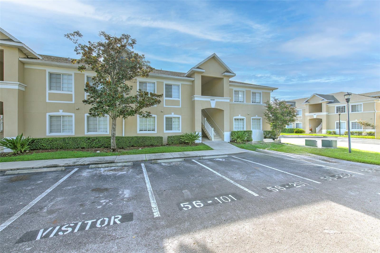 View RIVERVIEW, FL 33578 condo