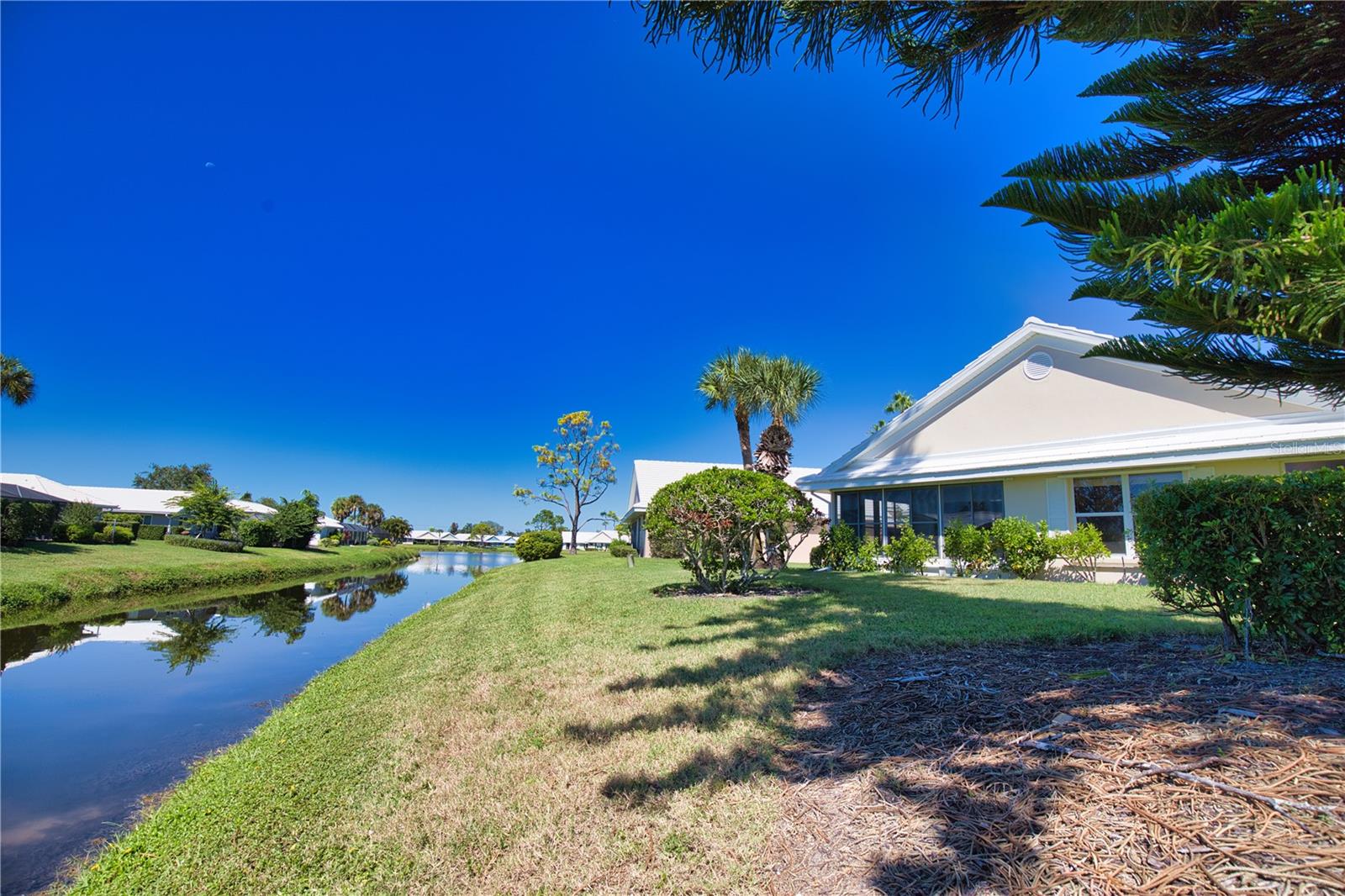 HARRINGTON LAKE - Residential