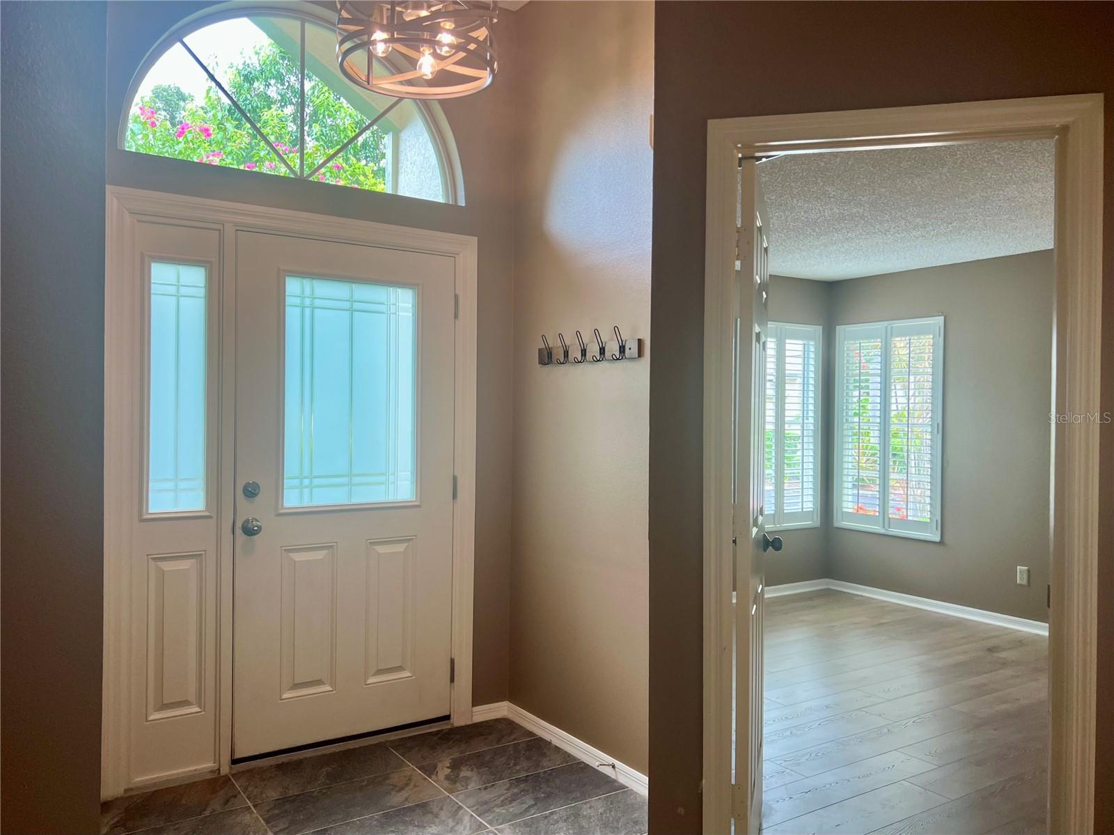 1308 ROXBURY DRIVE