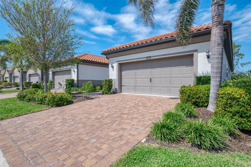 Photo of 11810 Tapestry Lane, Venice, FL 34293 (MLS # N6140833)