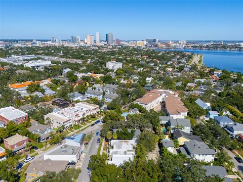 Photo of 1906 W Dekle Avenue #H, Tampa, FL 33606 (MLS # TB8438582)