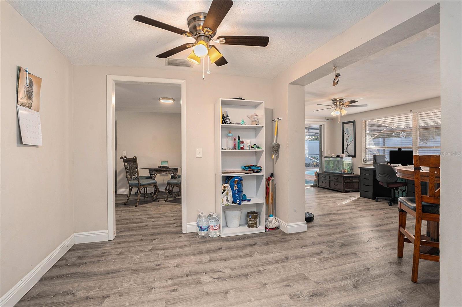 HOLIDAY HILL - Residential