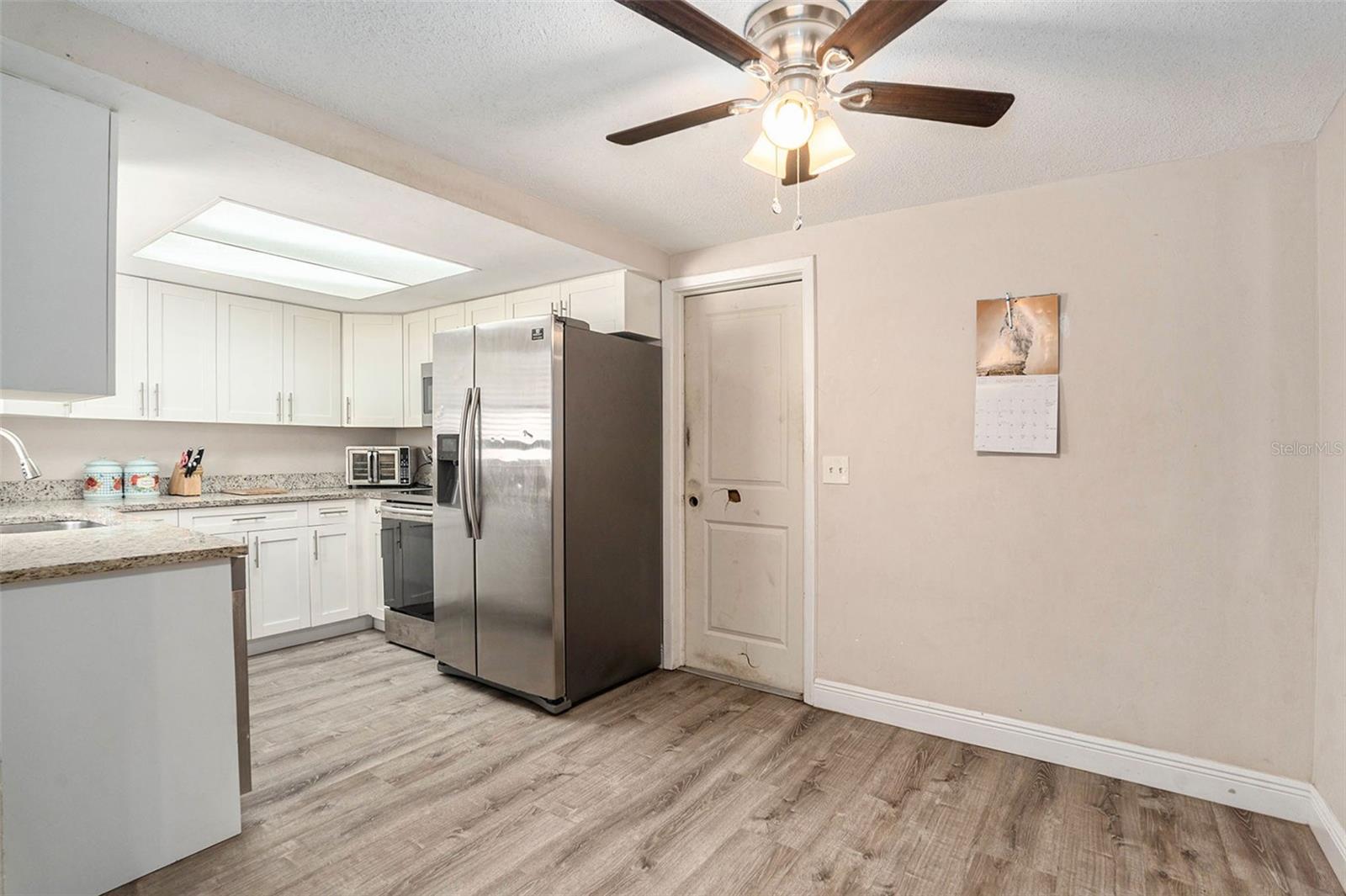 HOLIDAY HILL - Residential