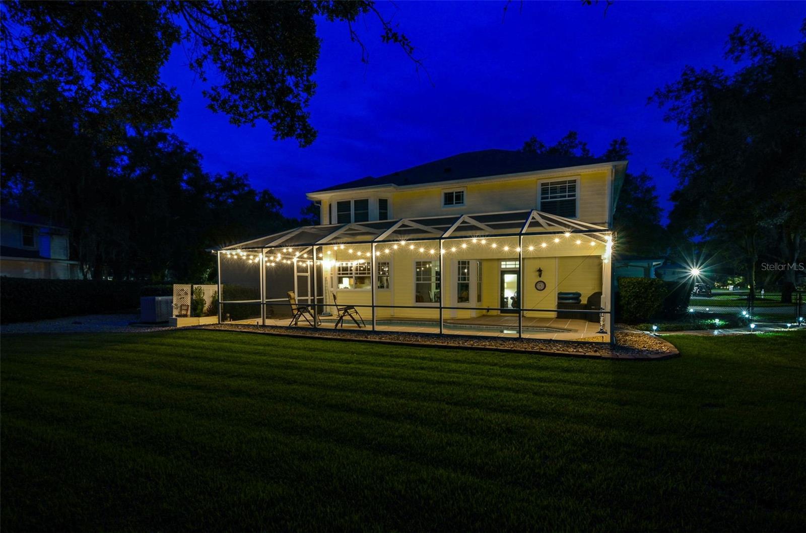 FISH HAWK TRAILS UN 1 & 2 - Residential