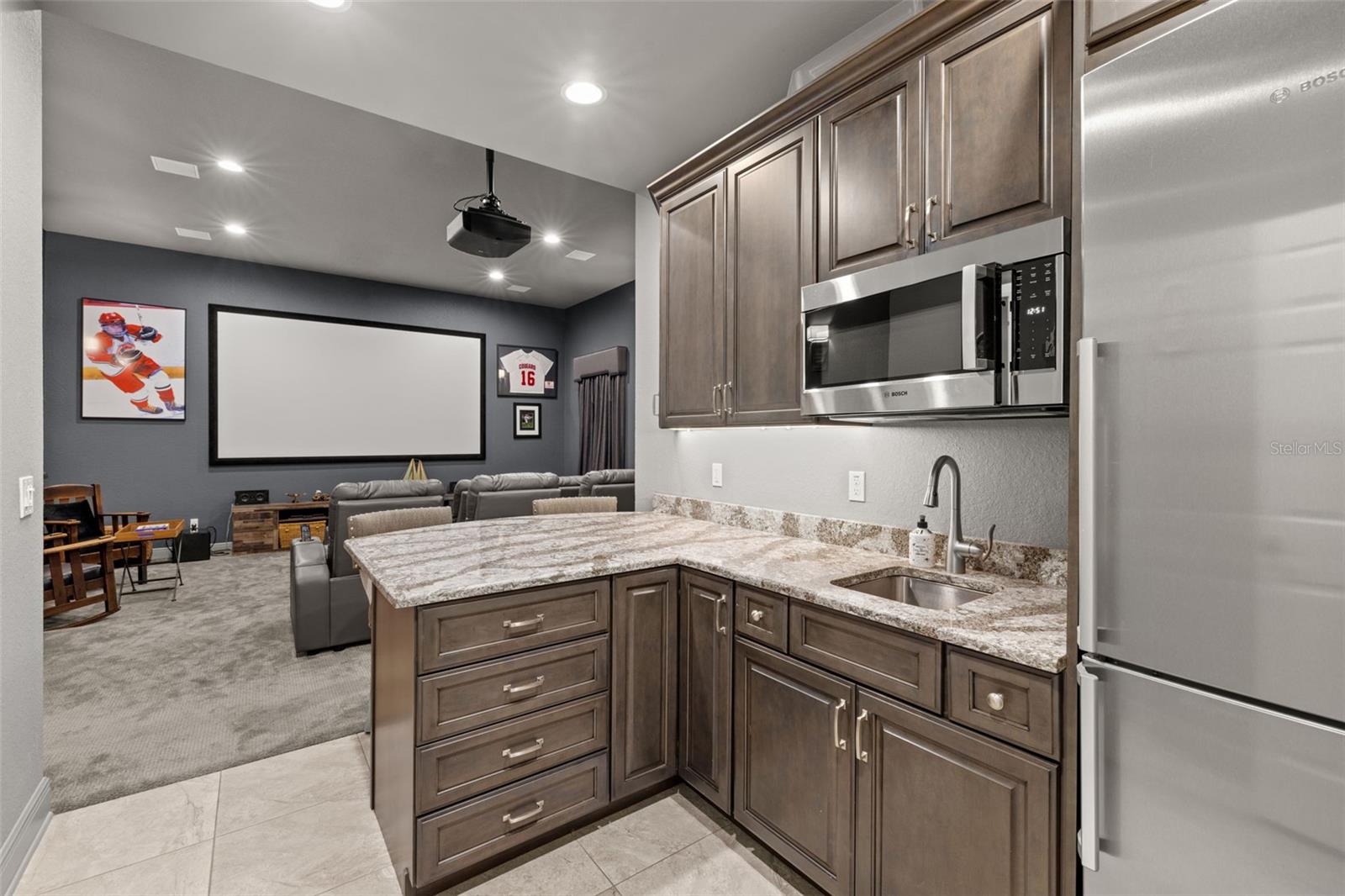 FISH HAWK TRAILS UN 1 & 2 - Residential