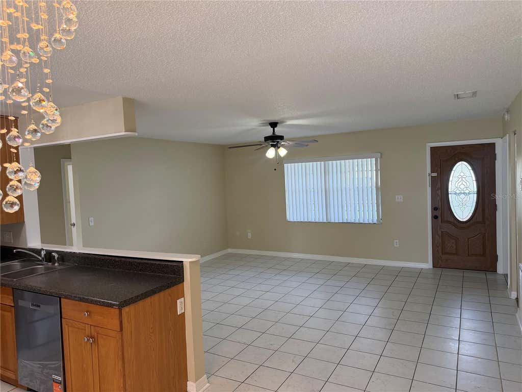Photo of 1069 Bridlewood Way, Brandon, FL 33511 (MLS # O6429423)