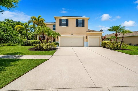 Photo of 112 Slipper Key Road, Apollo Beach, FL 33572 (MLS # O6424251)