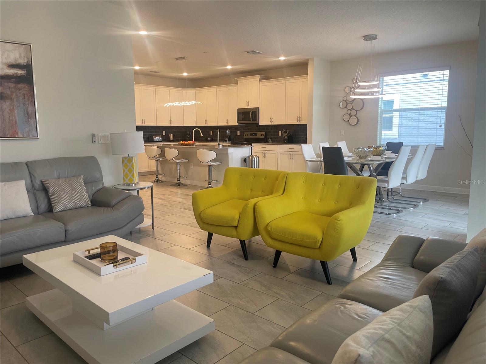 STONEYBROOK SOUTH PH I-1 & J-1 - Residential Lease