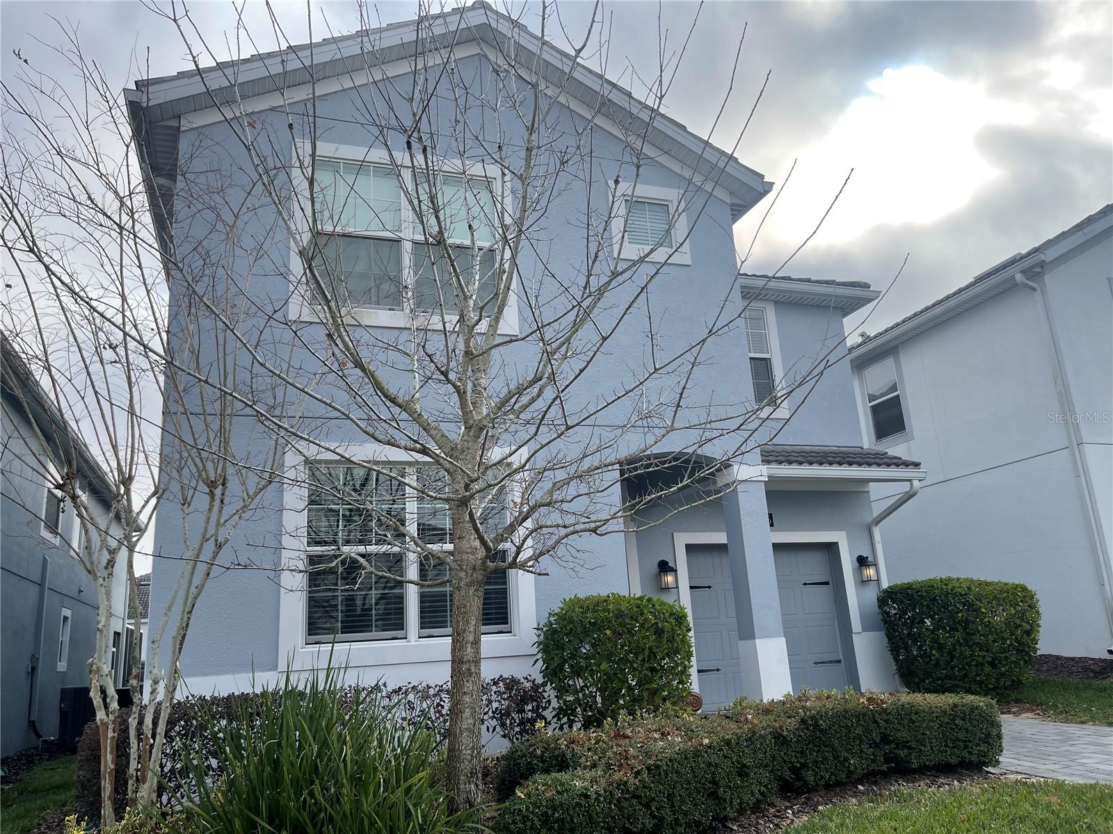 STONEYBROOK SOUTH PH I-1 & J-1 - Residential Lease