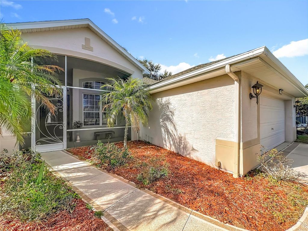 Photo of 5685 Gulf Stream Street, Tavares, FL 32778 (MLS # G5107595)