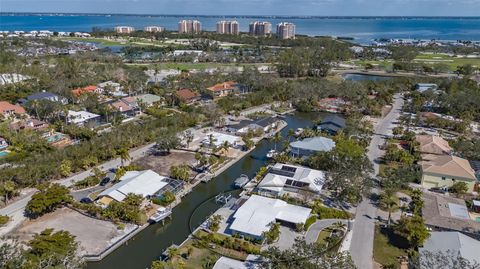 A home in LONGBOAT KEY