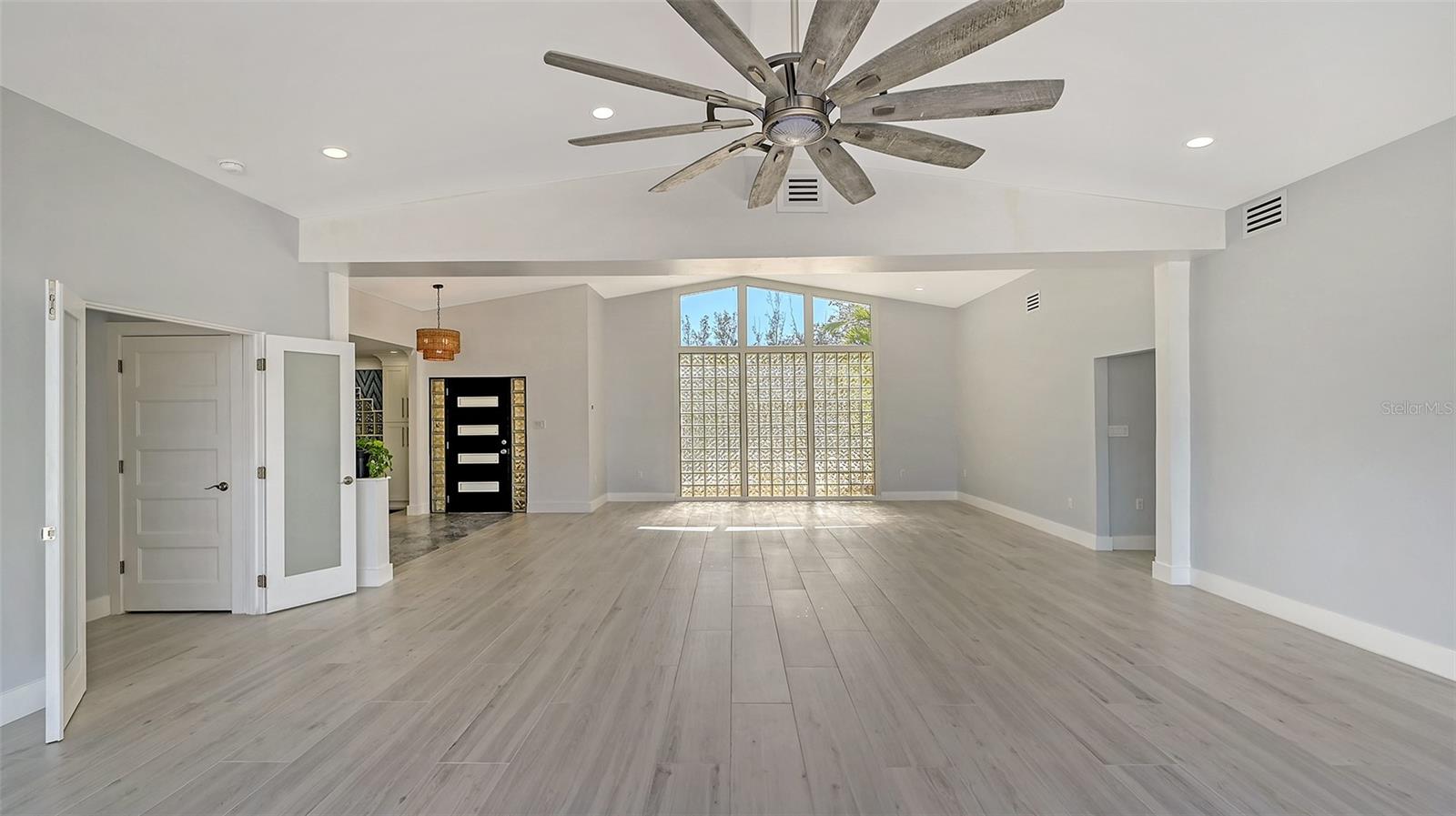 LONGBOAT SHORES REV - Residential