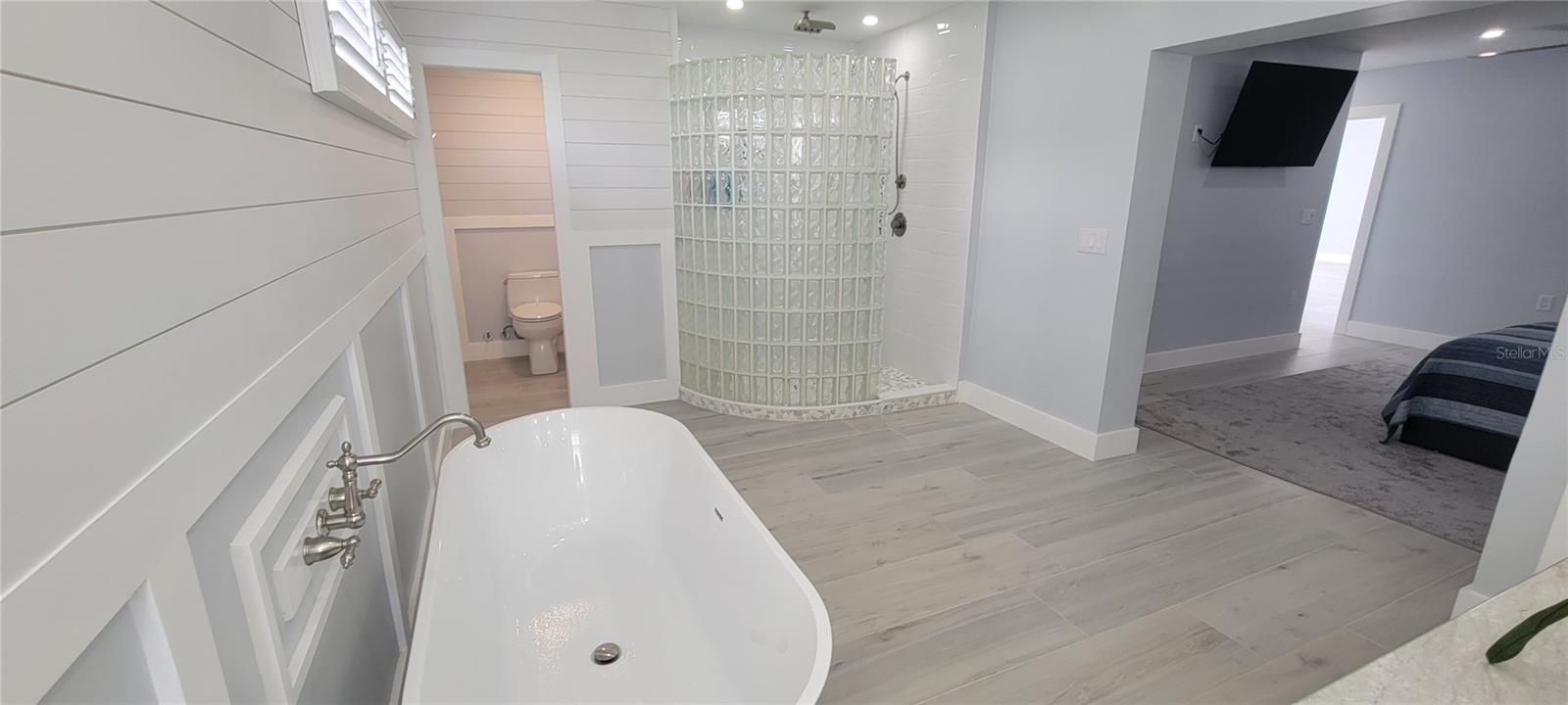 LONGBOAT SHORES REV - Residential