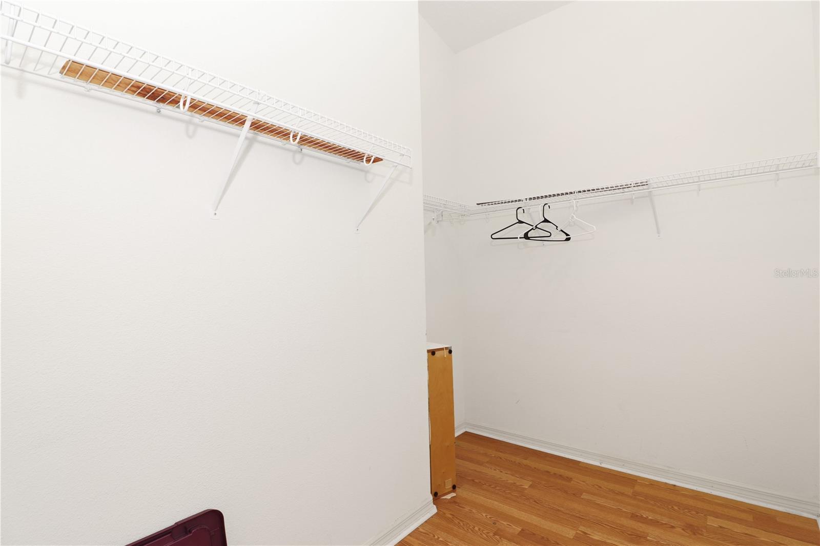 ROYAL HIGHLANDS PH 01B - Residential Lease