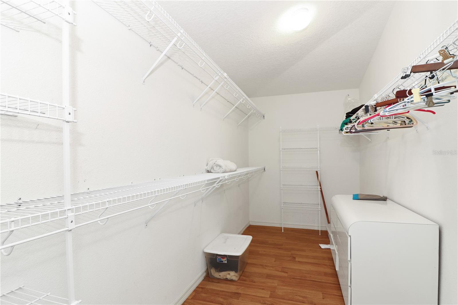 ROYAL HIGHLANDS PH 01B - Residential Lease