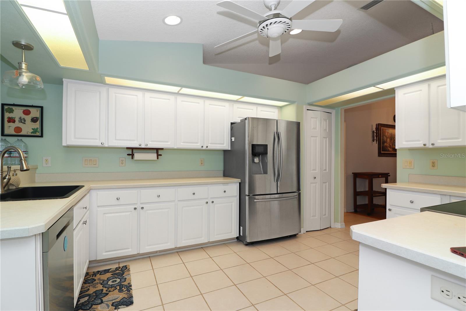 ROYAL HIGHLANDS PH 01B - Residential Lease