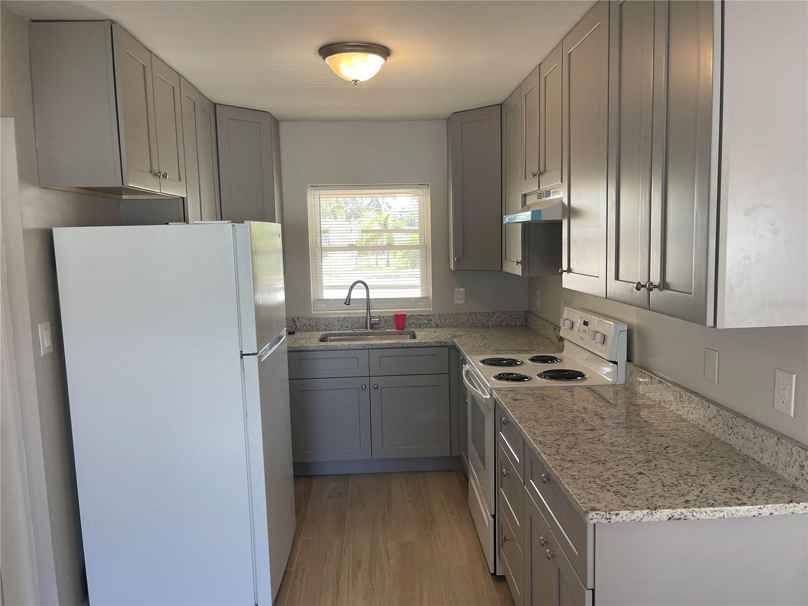 DUNEDIN ISLES 1 - Residential Lease