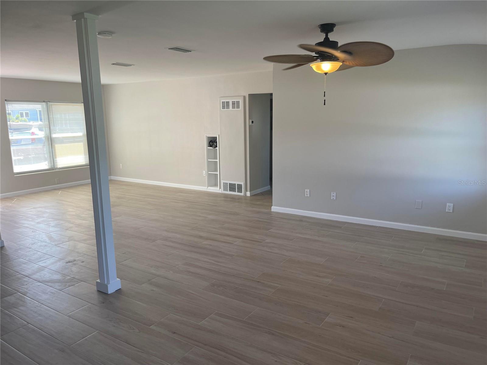 DUNEDIN ISLES 1 - Residential Lease