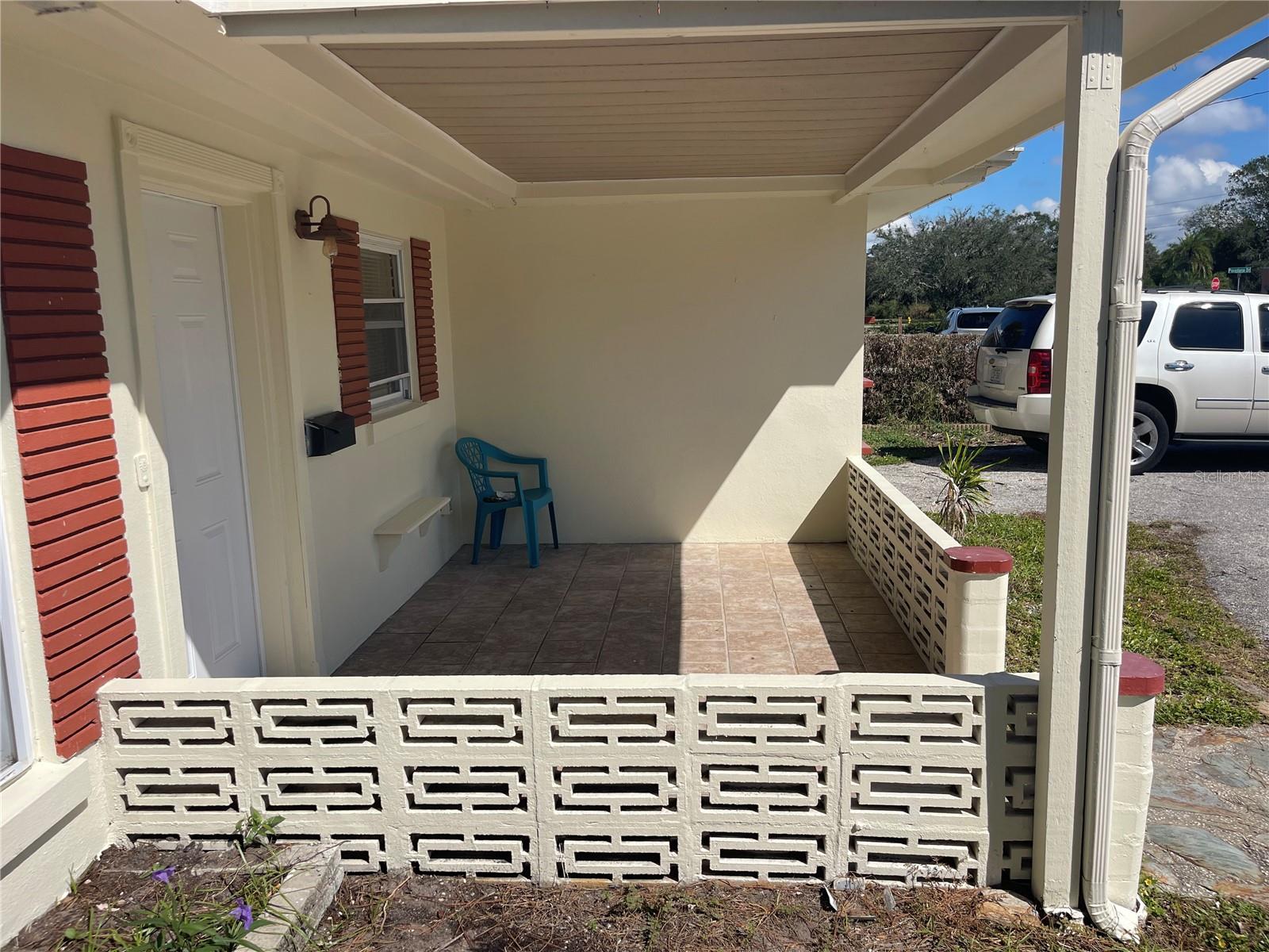 DUNEDIN ISLES 1 - Residential Lease