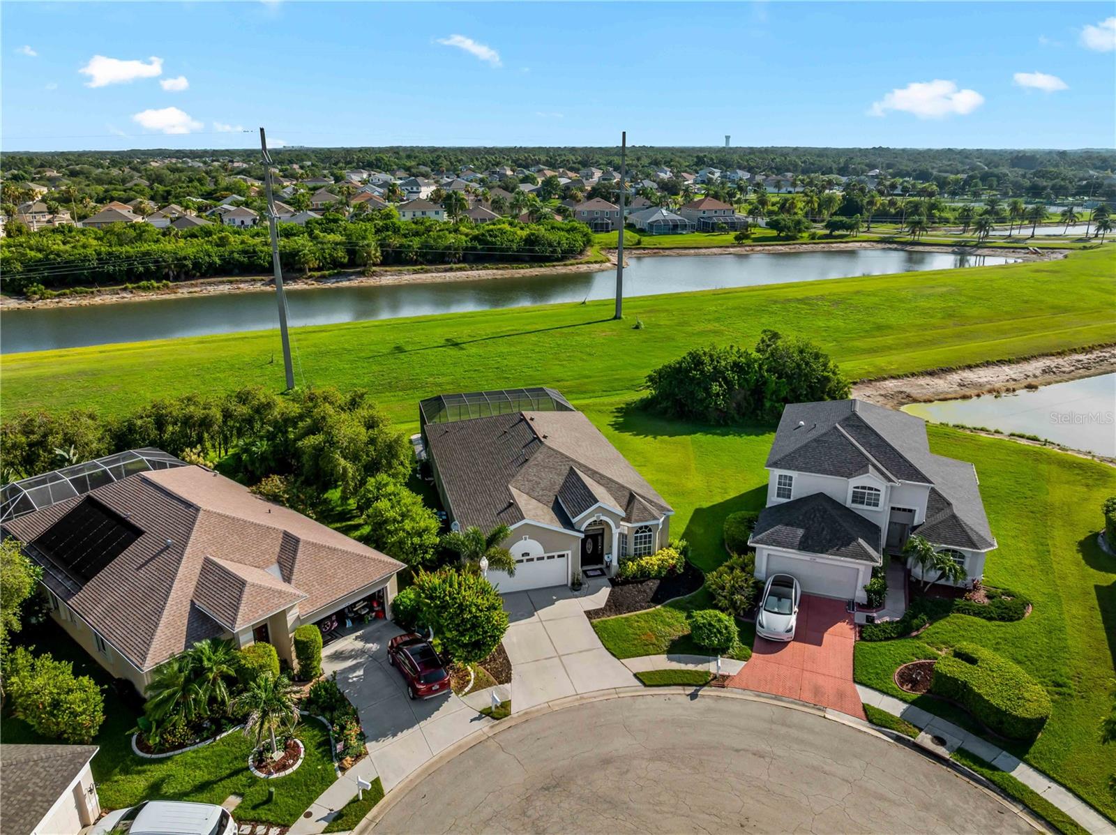 4122 MIDDLE RIVER TERRACE
