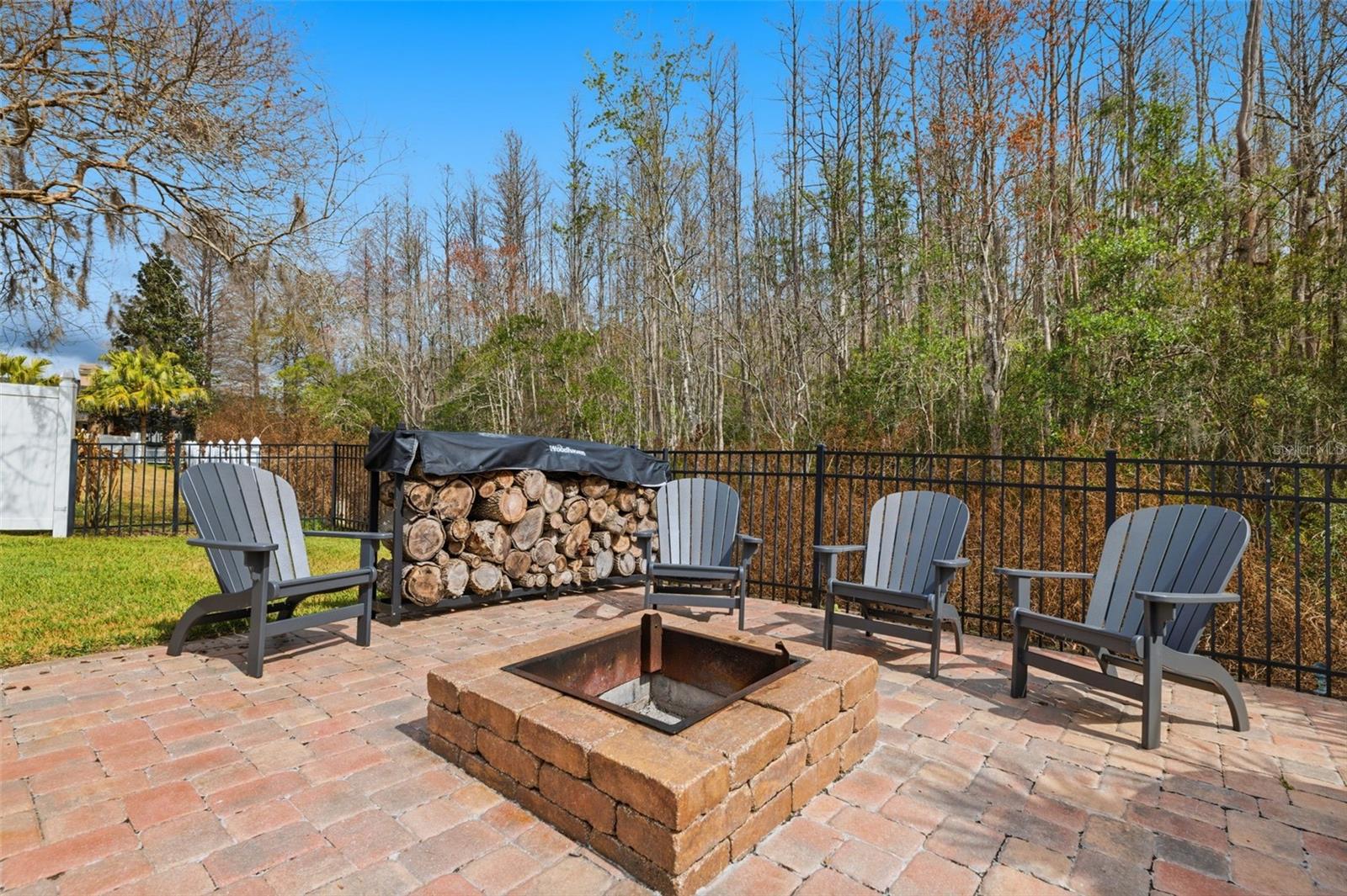 THE PADDOCKS AT VAN DYKE FARM - Residential