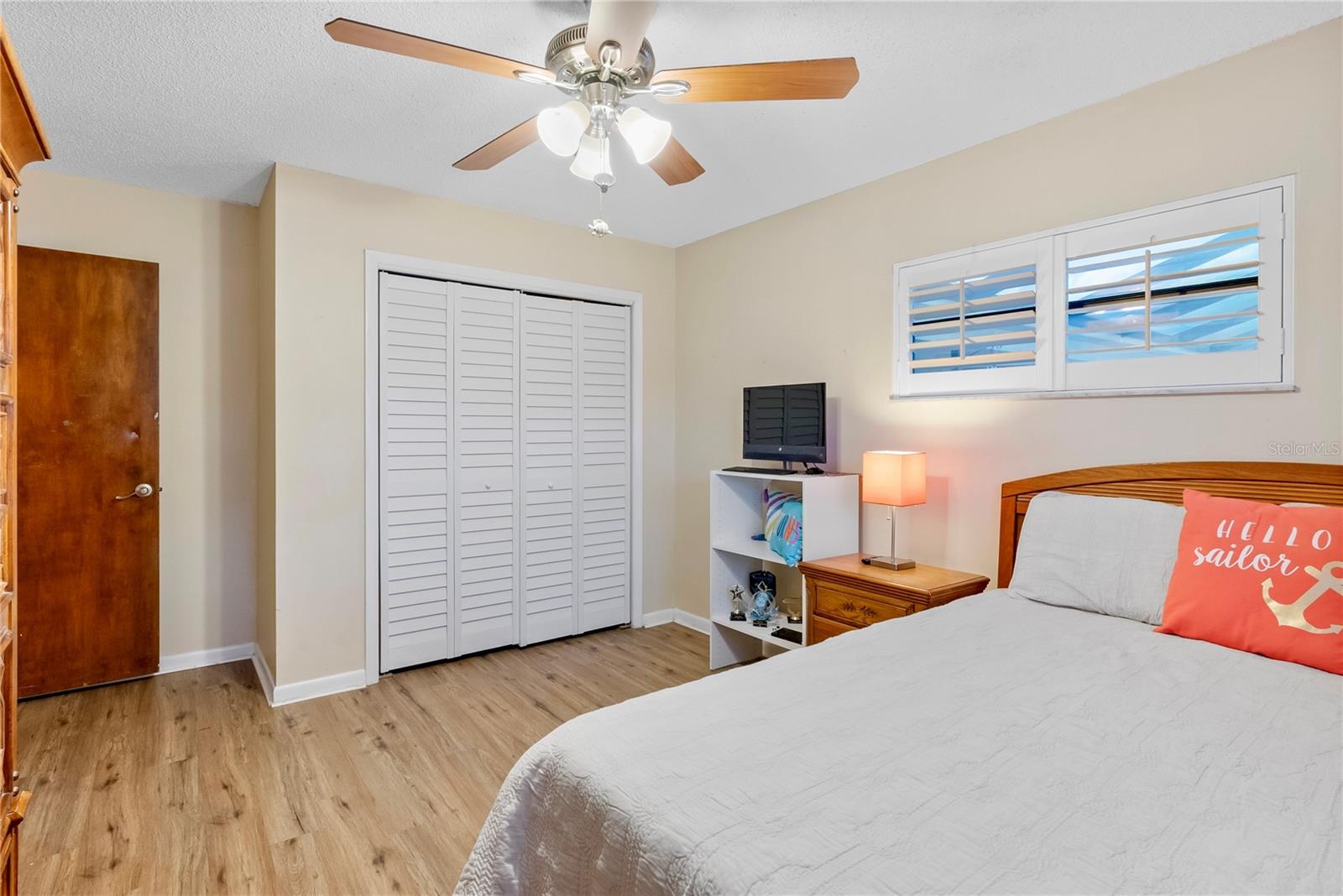 A RESUB OF PT OF APOLLO BEAC - Residential