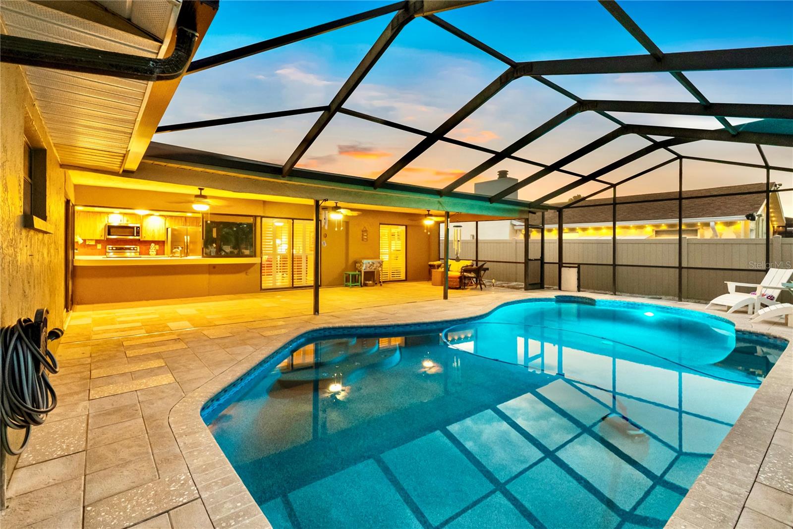A RESUB OF PT OF APOLLO BEAC - Residential