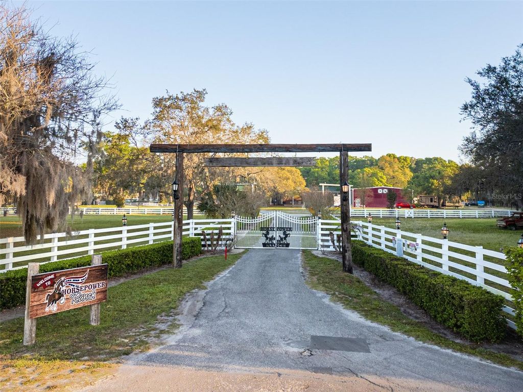 Photo of 280 Campbell Ranch Run, Geneva, FL 32732 (MLS # O6397379)