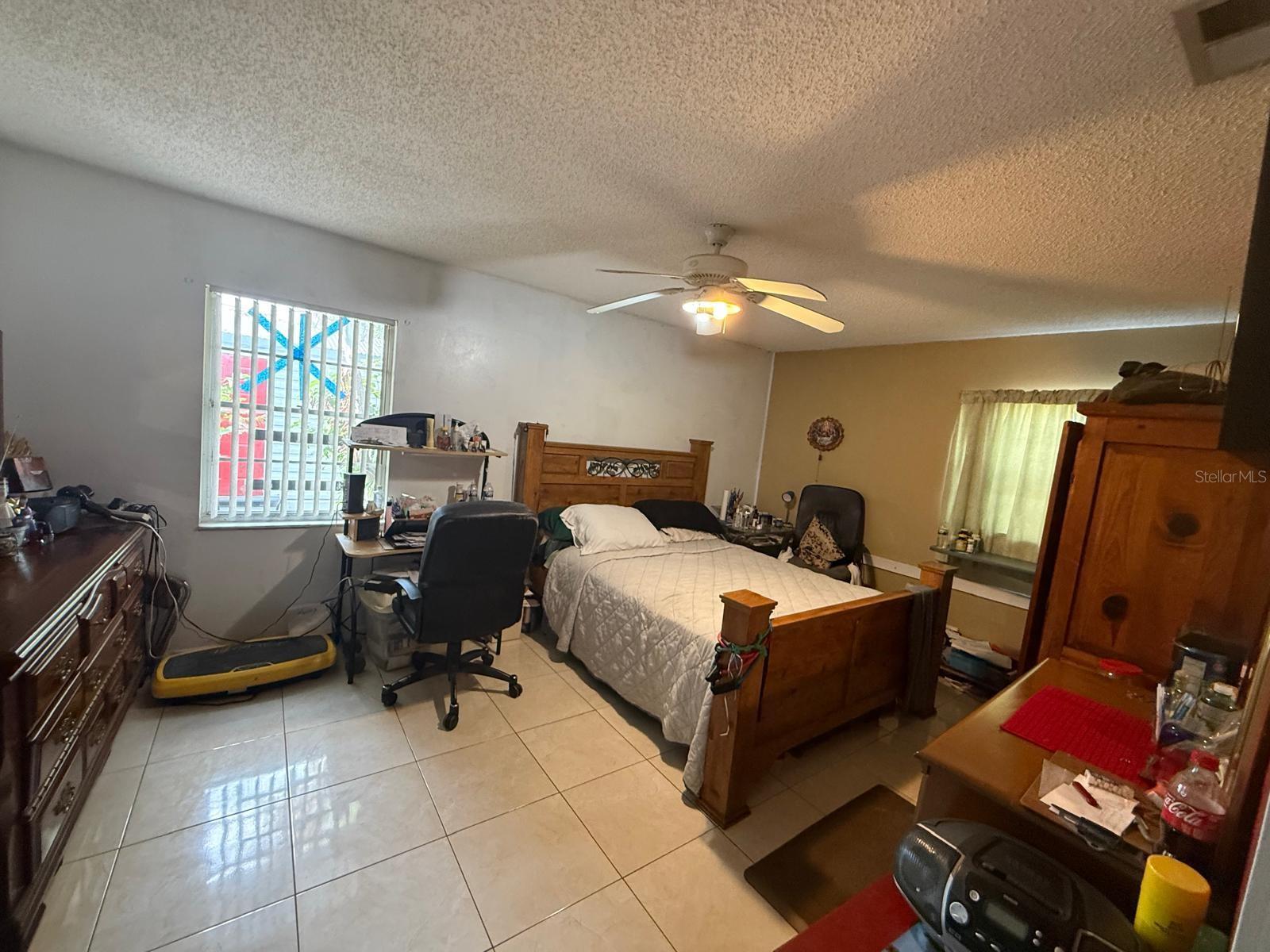 SOUTH POINTE - Residential