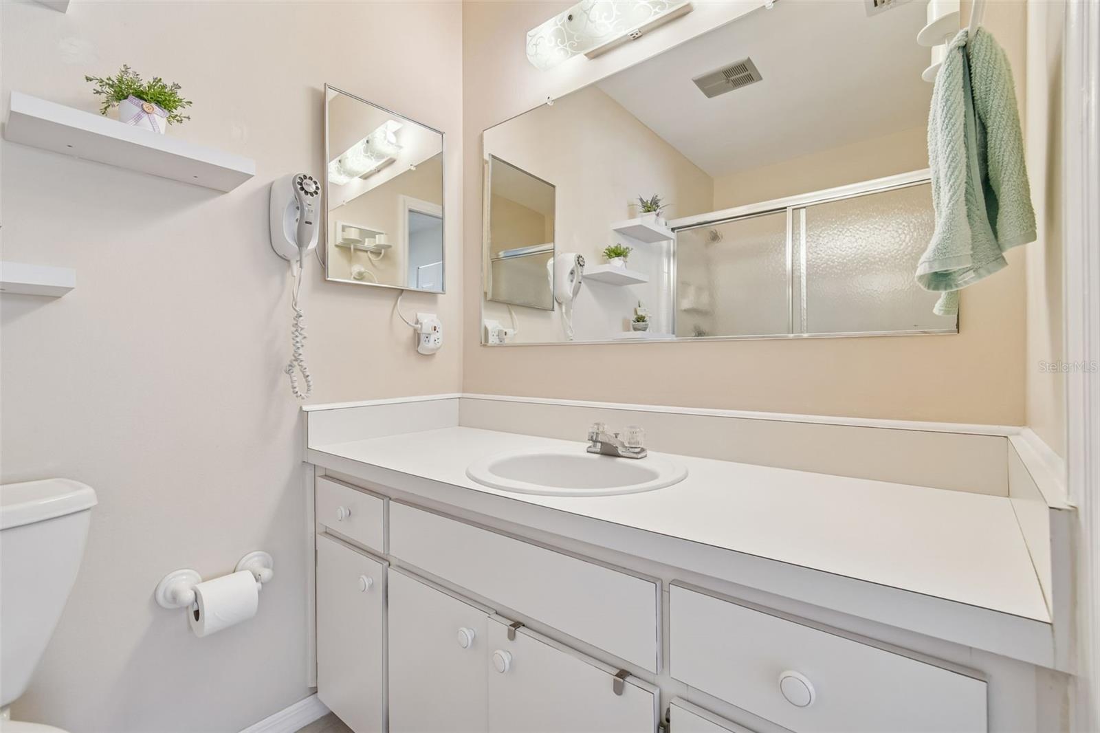 GLOUCESTER B CONDO - Residential