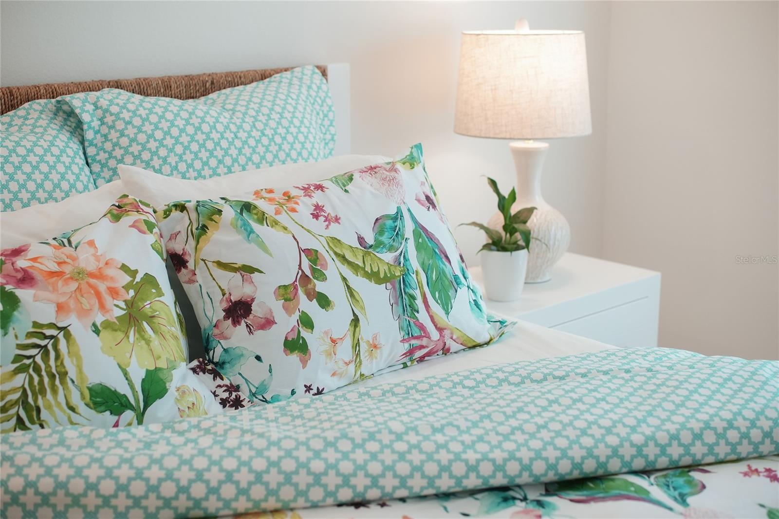 TEALWOOD VILLAS - Residential